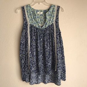 Umgee Paisley Sleeveless Top, Small